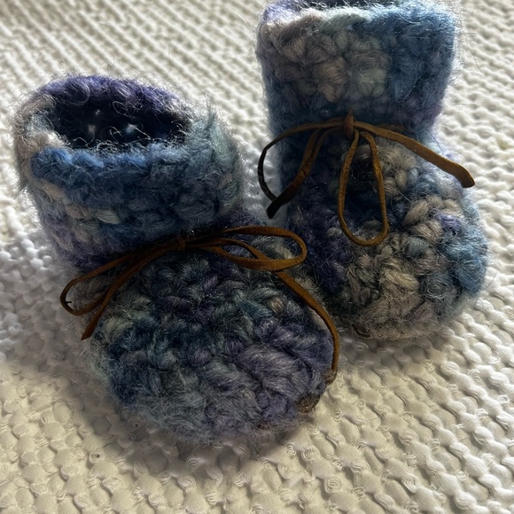 Padraig Chunky Knit Toddler Baby 5” Booties in Blues Handcrafted Wool Slippers - Picture 2 of 7